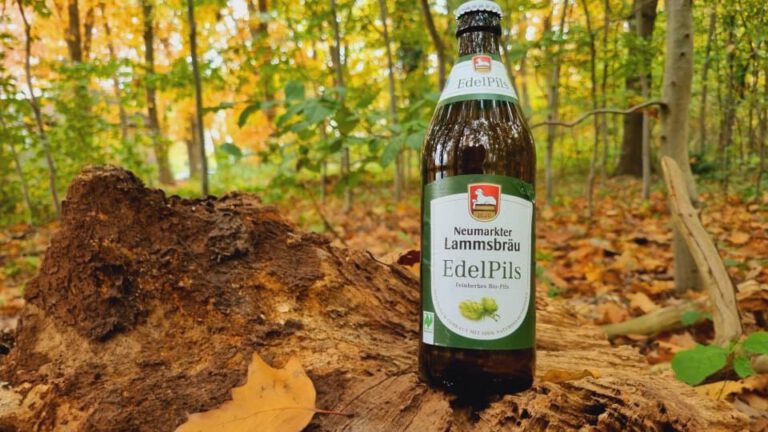 Neumarkter Lammsbräu Edelpils3