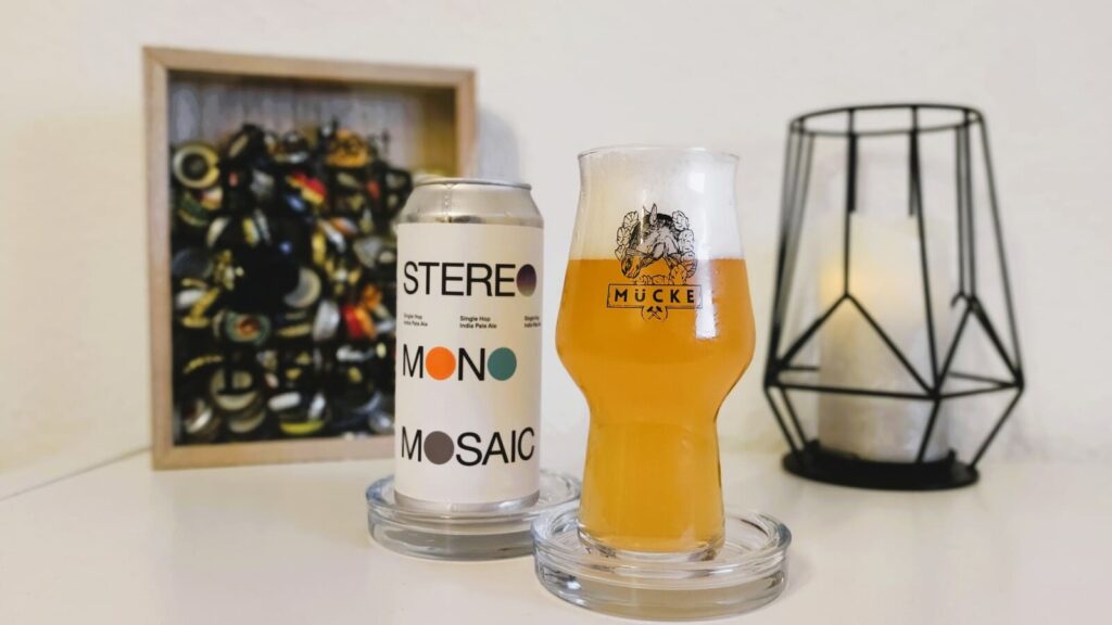 To Øl Stereo Mono Mosaic im Glas