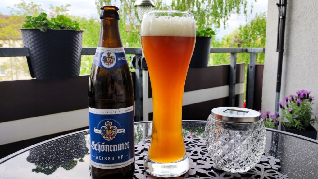 Schönramer Weissbier eingeschenkt im Biertest