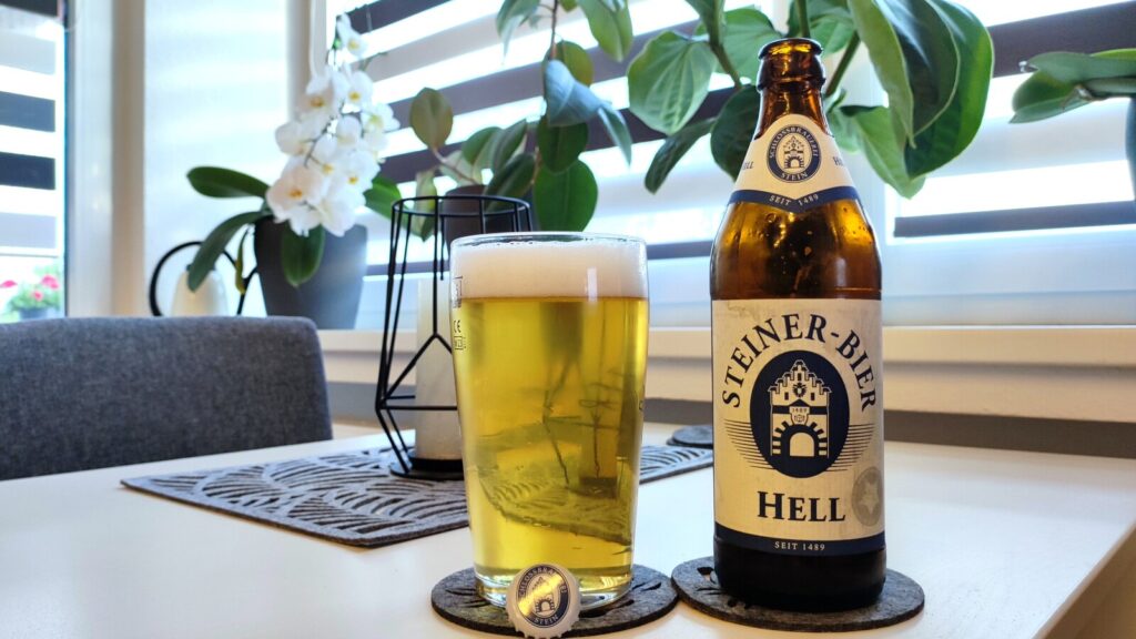 Steiner-Bier Hell eingeschenkt im Biertest