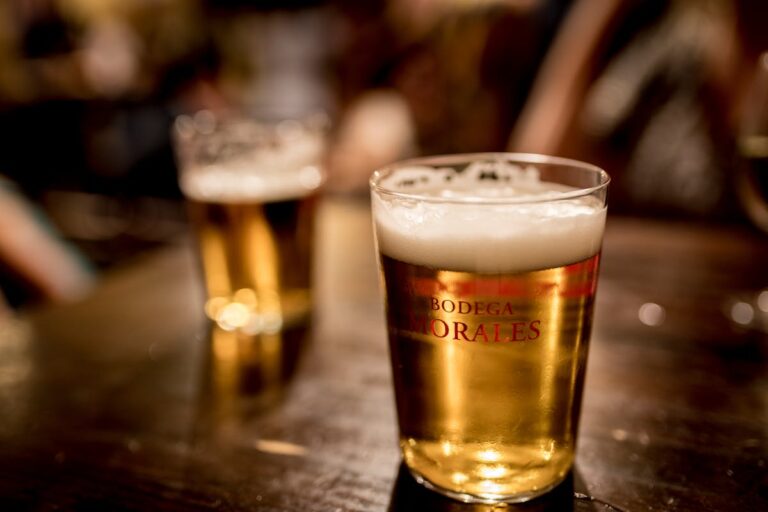 Hopfen, Malz und Klima: Warum sich Bier geschmacklich verändern kann